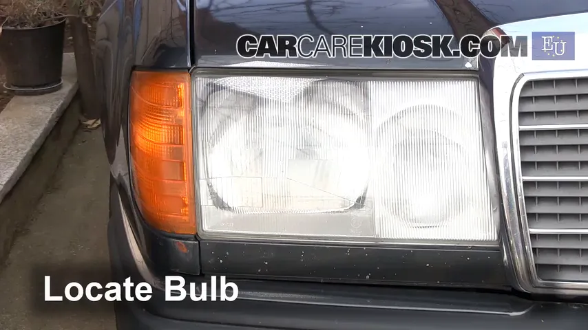 1995 Mercedes-Benz E250 2.5L 5 Cyl. Diesel Lights Parking Light (replace bulb)